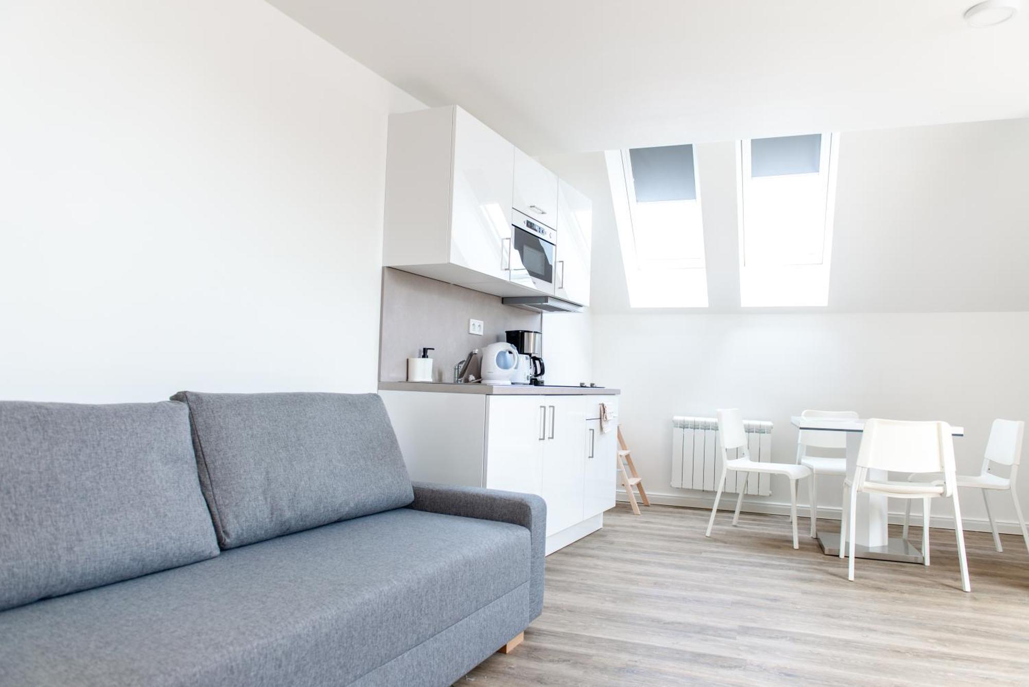 Emerald Apartments Boutique Residence Прага Экстерьер фото