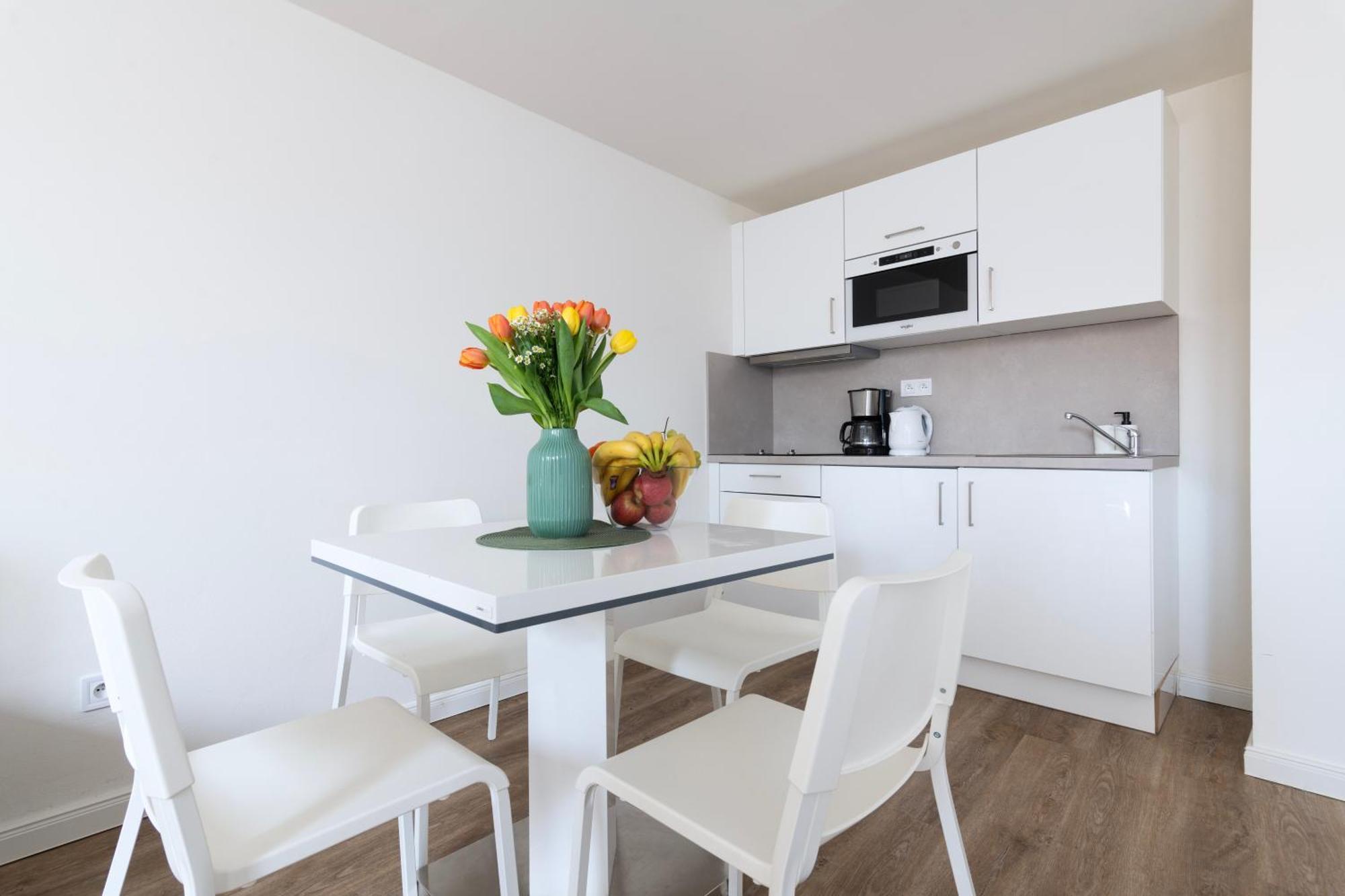 Emerald Apartments Boutique Residence Прага Экстерьер фото